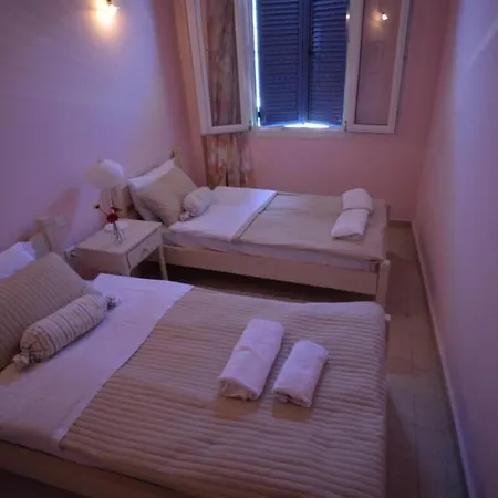 Flora Maisonette 2 * Gaios