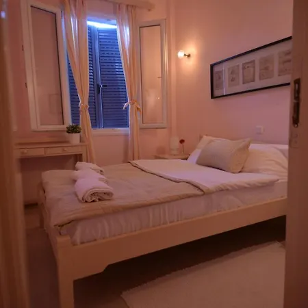 Flora Maisonette 2 Apartament