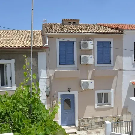 Apartament Flora Maisonette 2 *