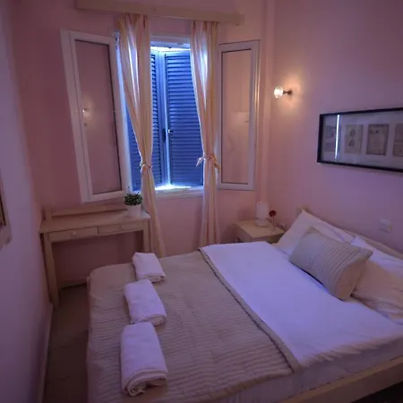 Flora Maisonette 2 * Gaios