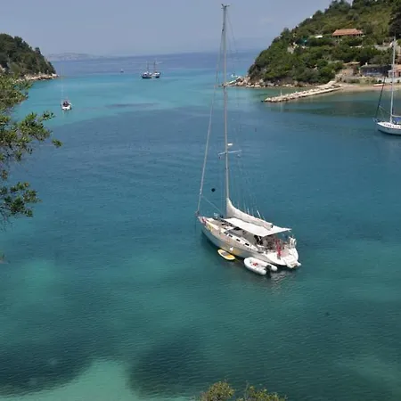 Flora Maisonette 2 Gaios
